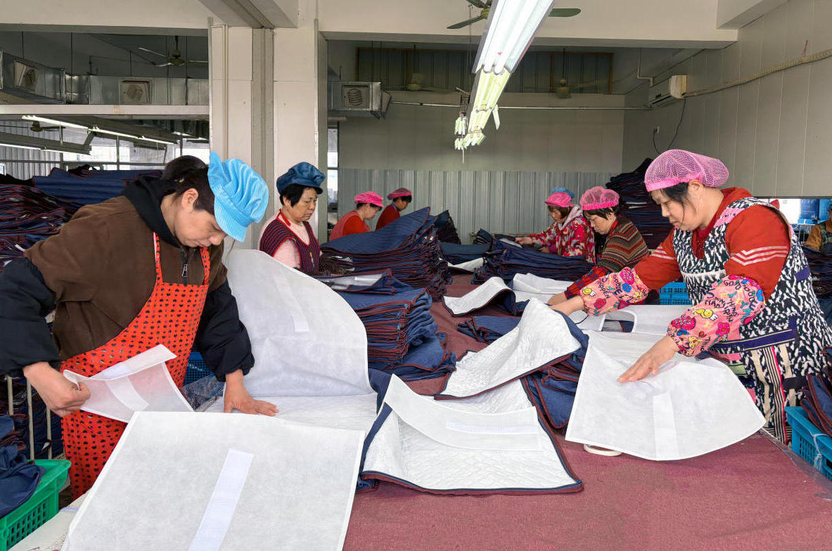 Strict Quality Control of Luggage